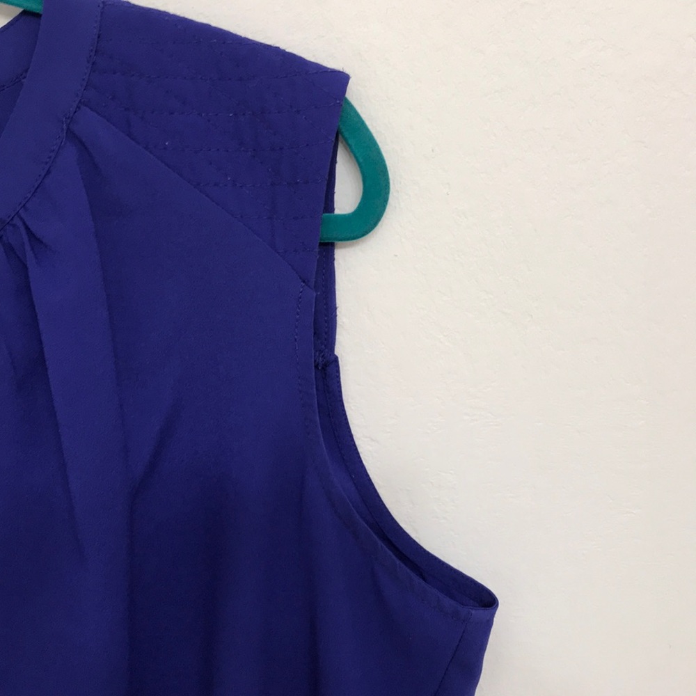 Blue top - Picture 3 of 3